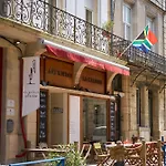 Bordeaux Village 블라이