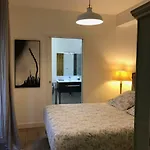 Bordeaux Village 아파트 *