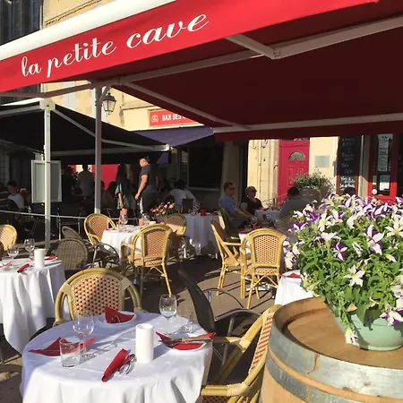 Bordeaux Village *