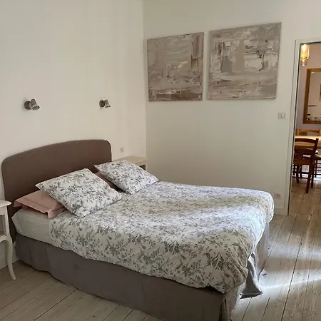 Apartment Bordeaux Village