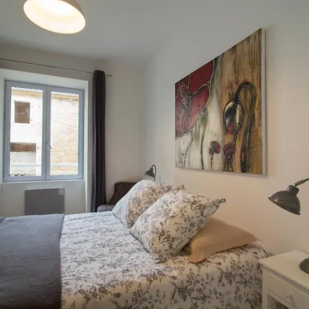 Bordeaux Village Apartment Blaye