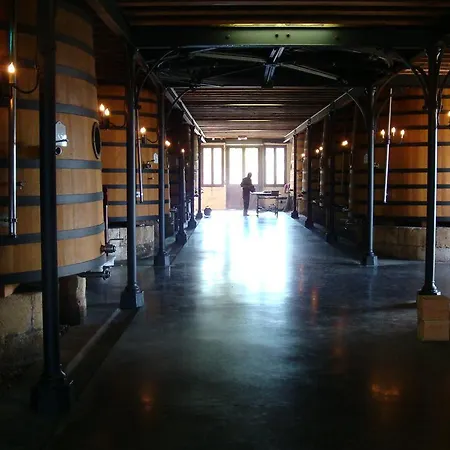 Апартаменты Bordeaux Village Блеи-э-Сент-Люс