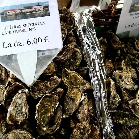 Bordeaux Village *