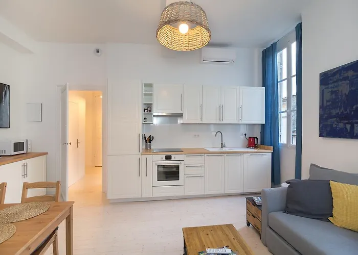 Bordeaux Village Lägenhet *